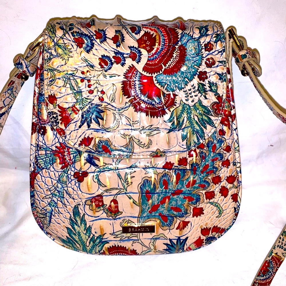 *Rare* Brahmin Brocade Melbourne Everlee Crossbody, excellent like new condition